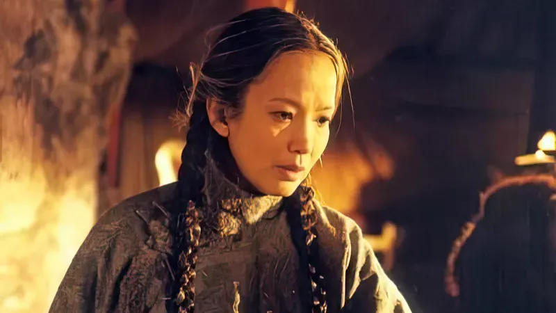 Lü Liping as Li Ping in 2003 series