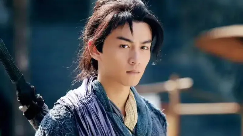 Chen Xiao as Yang Guo in 2014 series